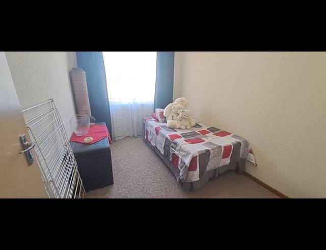 2 BEDROOM TOWNHOUSE FOR SALE IN ELANDSPARK
